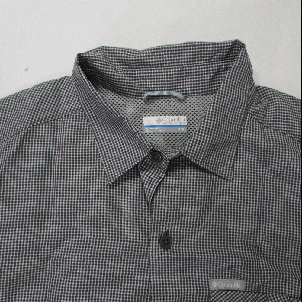 COLUMBIA Short Sleeve Button Down Shirt Medium - Picture 3 of 7